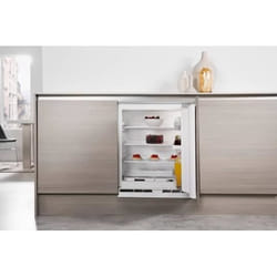 Whirlpool WBUL021 réfrigérateur Intégré 144 L E Blanc