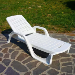 Gardeness, choisissez uniquement des produits de qualité pour votre jardin! lit de tanzanie avec roues Le lit de polypropylèn ...