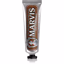 Pour un sourire éclatant. Le dentifrice crémeux Marvis Sweet & Sour Rhubarb nettoie les dents tout en éliminant la plaque ...