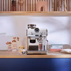 De’Longhi Dedica Arte EC9255.M Semi-automatique Machine à expresso 1,7 L - Vue supplémentaire 2