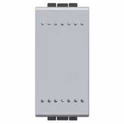 Legrand BTNT4004N