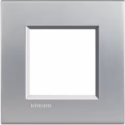 Legrand LNA4802TE, 90 mm, 88 mm, 1,1 cm, 16 g, 1 pièce(s)