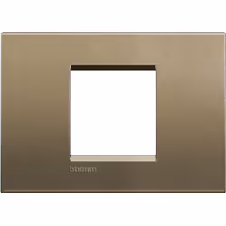 Legrand LNA4819SQ, 135 mm, 16 mm, 100 mm, 136 g