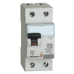Interrupteur Bticino magnétothermique différentiel 6A 4.5K GC8813AC6