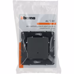 L’interrupteur ou va-et-vient lumineux Altège 10A avec connexion à bornes automatiques en finition Nuage, conçu par Bticino,  ...