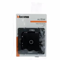 La prise de télévision simple mâle Altège en finition Nuit, conçue par Bticino, est une solution habillée d'une finition tend ...