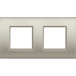 bticino LNE4802M2TIS Plaque de commutation et obturateur Titane