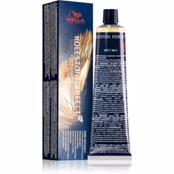 La coloration permanente pour cheveux professionnelle Wella Professionals Koleston Perfect ME+ Pure Naturals représente un vé ...
