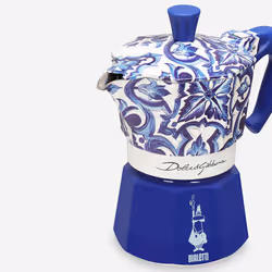 Bialetti 0005345 machine à café manuelle Cafetière moka électrique 0,13 L Bleu, Blanc - Vue supplémentaire 4