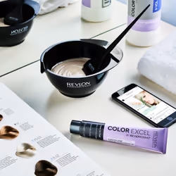 Revlon Revlonissimo Color Excel Ton sur Ton 8.01 Blond Clair 70 ml