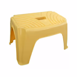 Ce marchepied est facile à transporter grâce à son poids léger et à la poignée pratique située sur la tablette. Ce modèle peu ...