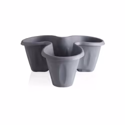 Vase empilable innovant qui permet la composition de plantes sur plusieurs niveaux, offrant ainsi un grand attrait esthétique ...