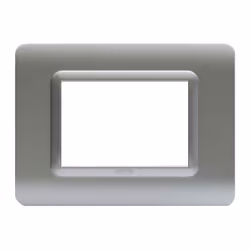 Plaque Ave Sistema 44, avec les caractéristiques suivantes : Plastique technopolymère pour boîte rectangulaire Couleur argent ...