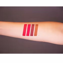 Deborah Milano Fluid Velvet 4,5 g