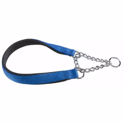 Daytona Css est un collier semi-étrangleur pour chiens avec rembourrage moelleux. Disponible en quatre couleurs et six taille ...