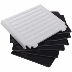 Ce kit de panneaux d'isolation, qui peut être acheté séparément, doit être appliqué à l'intérieur de la niche Dogvilla pour a ...