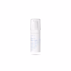 PUPA Milano Daily Defender Protective Fluid 7 Factors, Femmes, Tous types de peau, 30 ml