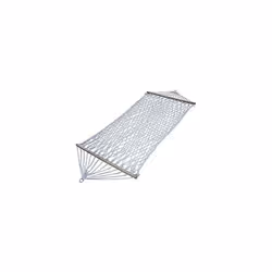 Hamac simple modèle Mexico, en filet de corde mixte polyester et coton soutenu par des planches de bois de bouleau, supporte ...