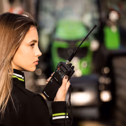 Midland C1267 radio bidirectionnelle 40 canaux 26.565 - 27.99125 MHz Noir - Vue supplémentaire 10