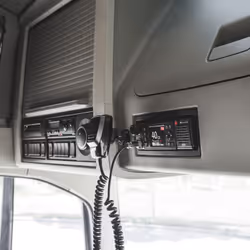 Midland M88 400 canaux Radio CB de camion - Vue supplémentaire 12