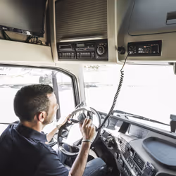 Midland M88 400 canaux Radio CB de camion - Vue supplémentaire 13