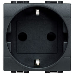Legrand L4141 prise de courant