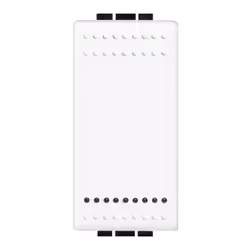 Couvre-touche Bticino International blanc. Il sert de pièce de rechange lorsque les touches des interrupteurs, des déviateurs ...