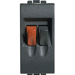 Legrand L4294 prise de courant