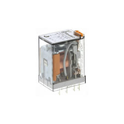 Relais de puissance Finder 55 Series, 3 rt, bobine 110V c.a. Enfichable 1.5W ( Prix pour 1 )