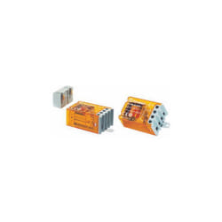 Finder - 27 Series Relais de puissance dpno, bobine 230V c.a. Montage panneau 4W ( Prix pour 1 )