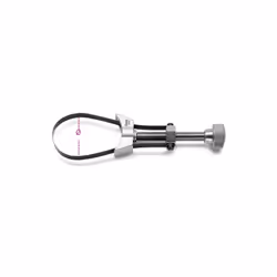 Clé à bande métallique réglable pour filtres à huile. Unité de mesure : Millimètres Capacité : 65/110 mm Matière : Ruban méta ...