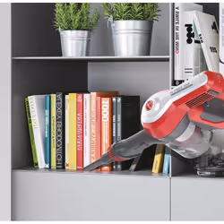 Hoover HF122RH 011 Aspirateur balai Batterie Sec Tissu Sans sac 0,9 L 170 W Rouge, Argent