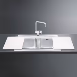 Evier encastrable 2 cuves avec planches à découper en verre blanc 90x50 - Smeg LI92B L'évier encastrable 2 bacs 90x50 avec pl ...