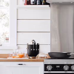 Smeg CJF01BLEU presse-agrume électrique 70 W Noir - Vue supplémentaire 5