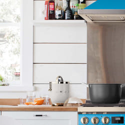 Smeg CJF01WHEU presse-agrume électrique 600 L 70 W Blanc