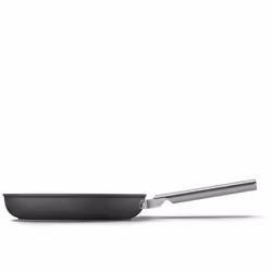 Smeg CKFF2801BLM, Rond, Poêle polyvalente, Noir, Acier inoxydable, PTFE, 250 °C, Aluminium, Acier inoxydable
