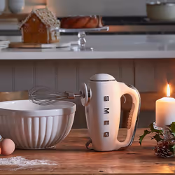 Smeg HMF01CREU mixeur Batteur à main 250 W Crème - Vue supplémentaire 5