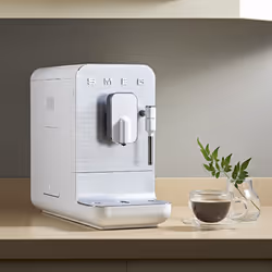 Smeg BCC12WHMEU Machine à expresso 1,4L - Vue supplémentaire 7