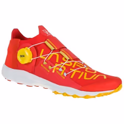 Les nouvelles chaussures de course en montagne VK BOA TRAIL RUNNING SHOES présentent une structure extrêmement légère et à fa ...
