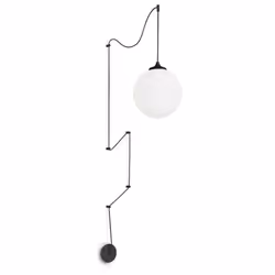 Cadre en métal peint blanc ou noir. câble tissu 12 mètres avec 6 supports. Diffuser en verre d'acide blanc soufflé. Ø 30 x H  ...