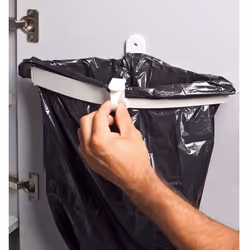 Un porte sacs poubelle pour intérieur Le porte sacs poubelle est très pratique dans un véhicule de loisir (camping-car, batea ...