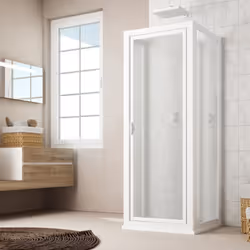 La Cabine parois de douche pivot 3 côtés Sigma Trio est faite avec profilés en Pvc stabilisés au calcium et zinc (Ca-Zn), san ...