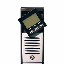 Riello Sentinel Dual alimentation d'énergie non interruptible 1,5 kVA 1350 W 8 sortie(s) CA - Vue supplémentaire 5
