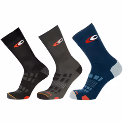 Chaussettes courtes COFRA TOP SUMMER CC-000-00 La chaussette Cofra TOP SUMMER est une chaussette courte, idéale pourconstruct ...
