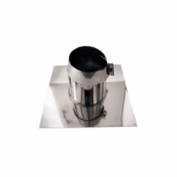 Faux toits plats conduit de cheminee isole a paroi double inox DN 150/200. Le plan de la pente est place sur le toit, est fou ...