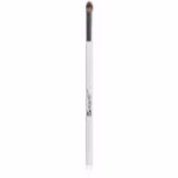 Le pinceau pour les yeux BioNike Color Brush est un allié indispensable de tous les maquillages des yeux réussis.