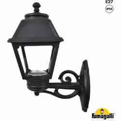 Lanterne murale "Bisso/Mary". Cette lanterne au design classique présente un indice de protection IP55, idéale pour une insta ...