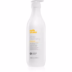 La laque, le gel, la crème ou les lotions capillaires aident à créer les coiffures, mais laissent des résidus sur les cheveux ...