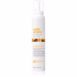 Un après-shampoing nourrissant sous forme de mousse légère : c’est le soin sans rinçage pour cheveux secs milk_shake Moisture ...
