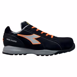 Tige en cuir nubuck hydrofuge. Doublure Air Mesh. Semelle de propreté amovible, anatomique, en mousse de polyuréthane, traité ...